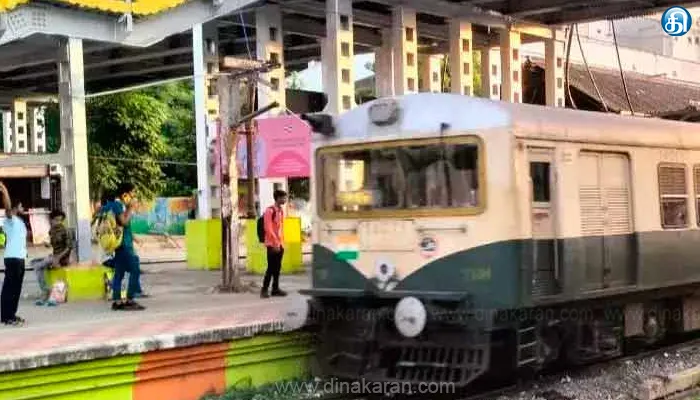 திருவள்ளூரில் ரயில் மோதி கல்லூரி மாணவி உயிரிழப்பு