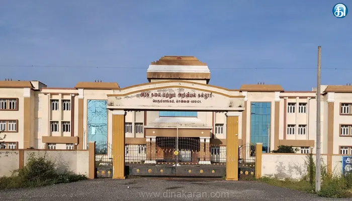 பெரும்பாக்கம் அரசு கலை கல்லூரியில் நேரடி மாணவர் சேர்க்கை