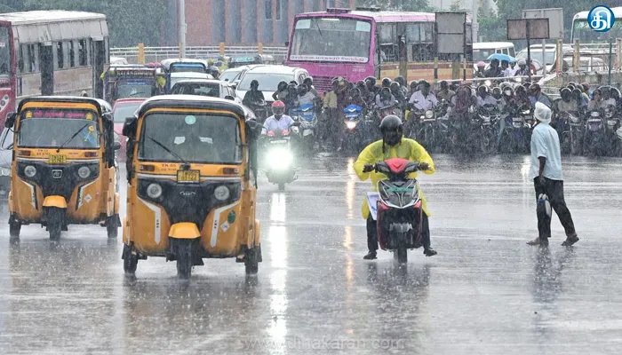 சென்னையில் வடகிழக்கு பருவமழை முன்னெச்சரிக்கை நடவடிக்கைகள் தொடர்பாக மேயர் தலைமையில் ஆய்வுக் கூட்டம்