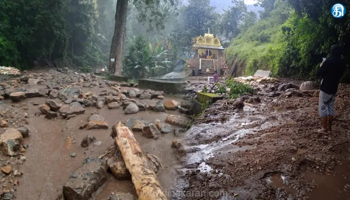 கொடைக்கானலில் திடீர் மழையால் மண் சரிவு ஏற்படும் அபாயம்
