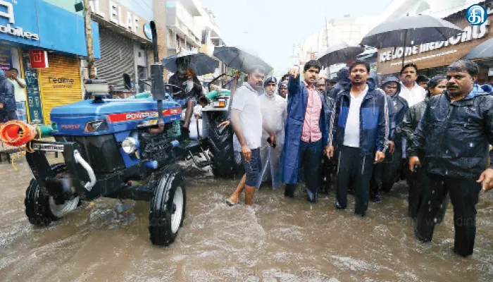 சென்னை மற்றும் புறநகர் பகுதிகளில் தொடர் கனமழை மீட்பு பணிக்காக 65,000 தன்னார்வலர்கள் தயார்: நள்ளிரவில் ஆய்வு செய்த துணை முதல்வர் உதயநிதி ஸ்டாலின் தகவல்