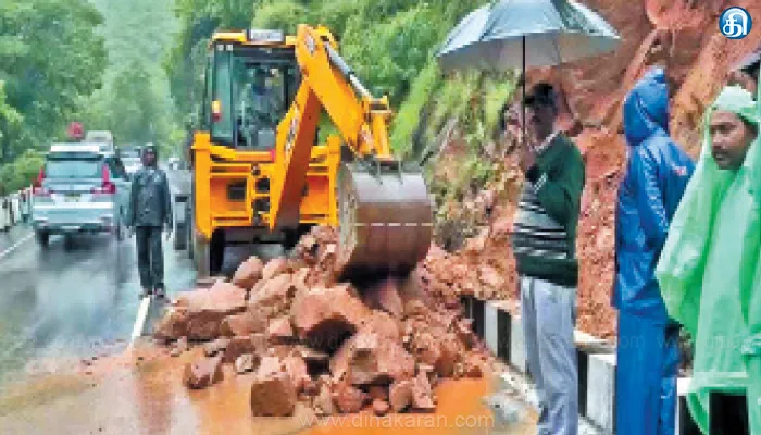 ஆந்திராவில் தொடர் மழையால் திருப்பதி மலைப்பாதையில் பாறைகள் சரிந்தன: பக்தர்கள் உயிர் தப்பினர்