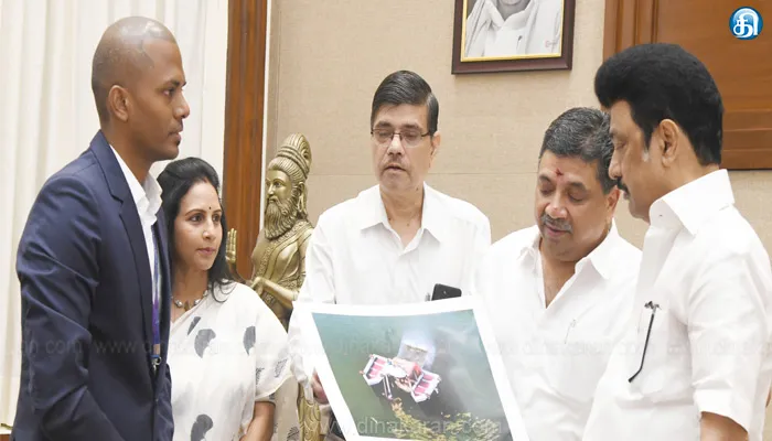 டென்மார்க்கில் நடைபெறும் டிஜிட்டல் செயல் திட்டம் 2024-ல் பங்கேற்க இந்தியாவின் பிரதிநிதியாகச் செல்லும் அழகு பாண்டிய ராஜாவை பாராட்டினார் முதல்வர் மு.க.ஸ்டாலின்!!