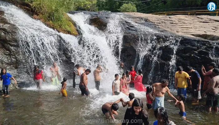 கும்பக்கரை அருவியில் சுற்றுலா பயணிகள் வெளியேற்றம்..!!