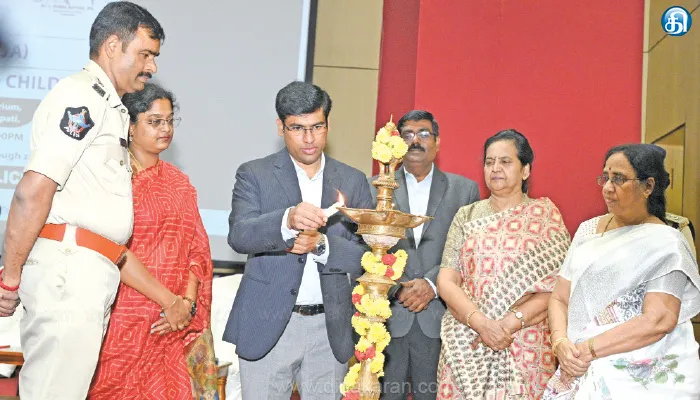 ஒவ்வொரு மாவட்டத்திலும் விரைவில் சைபர் கிரைம் காவல் நிலையம் அமைக்கப்படும்