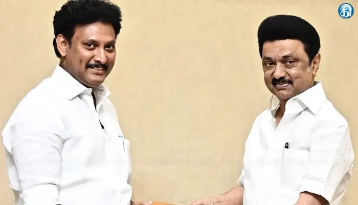 எங்களுக்கு தலைமை ஆசிரியர் முதலமைச்சர் மு.க.ஸ்டாலின் தான்: கோவையில் அமைச்சர் அன்பில் மகேஸ் பேச்சு
