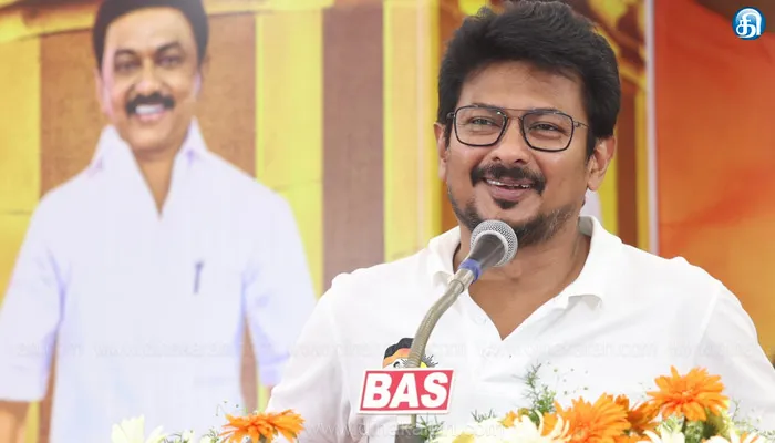 துணை முதல்வர் உதயநிதி ஸ்டாலின் பிறந்தநாள்; தமிழ்நாடு முழுவதும் இன்று கோலாகல கொண்டாட்டம்: திமுக சார்பில் ஏழை, எளிய மக்களுக்கு நலத்திட்ட உதவிகள் வழங்க ஏற்பாடு