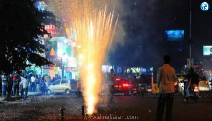 தமிழகம் முழுவதும் சிறு பட்டாசு விபத்துகளால் 304 பேர் பாதிக்கப்பட்டு மருத்துவமனையில் அனுமதி