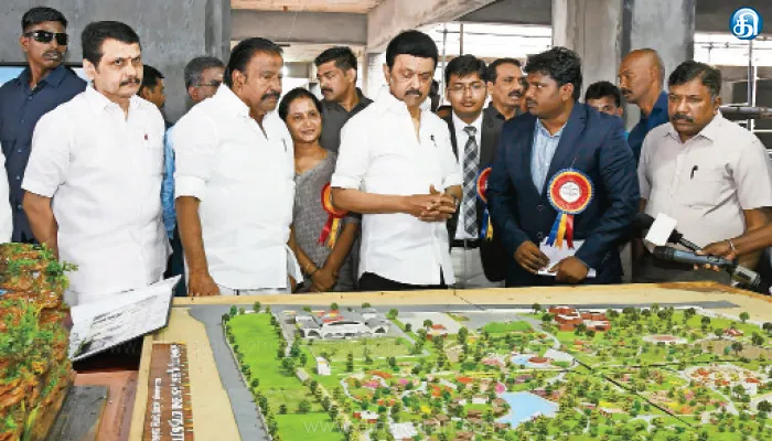 35 ஆயிரம் பேருக்கு வேலைவாய்ப்பு அளிக்கும் வகையில் கோவையில் மேலும் ஒரு ஐ.டி. பார்க்; விமர்சனங்களை பற்றி கவலைப்படாமல் தொடர்ந்து மக்கள் பணியாற்றுவோம்: கோவையில் முதல்வர் மு.க.ஸ்டாலின் பேச்சு
