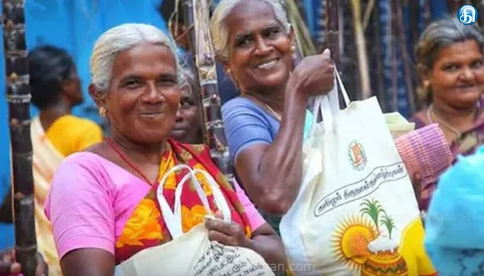 2025 ஜனவரி 3ம் தேதி முதல் பொங்கல் பரிசு தொகுப்புக்கான டோக்கன்கள் வீடு வீடாக சென்று விநியோகிக்கப்படும் : தமிழ்நாடு அரசு அறிவிப்பு!