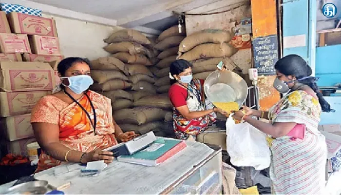 பொங்கல் பரிசுத்தொகுப்பு விநியோக பணிகளுக்காக ஜனவரி 3ம், 10ம் தேதி ரேசன் கடைகள் செயல்படும் : கூட்டுறவுத்துறை அறிவிப்பு