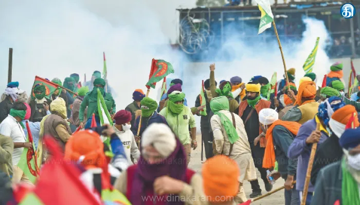 டெல்லி நோக்கி பேரணி விவசாயிகள் மீது மீண்டும் கண்ணீர் புகை குண்டு வீச்சு: 9 பேர் காயம்