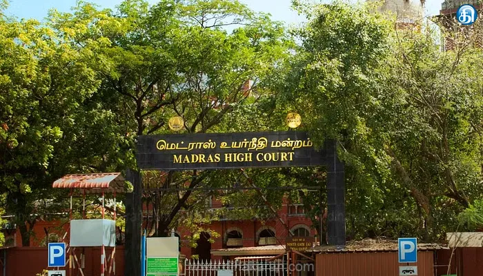 கட்டிட விதிமீறல்கள் செய்து சட்டவிரோதமாக கட்டப்படும் கட்டிடங்களுக்கு எதிராக நடவடிக்கை எடுக்காத அதிகாரிகளுக்கு ஐகோர்ட் கண்டனம்