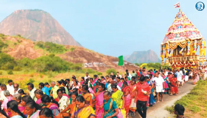 வள்ளியூர் சாமியார் பொத்தை ஸ்ரீபுரம் முத்துகிருஷ்ணசுவாமி கோவிலில் தேரோட்டம்