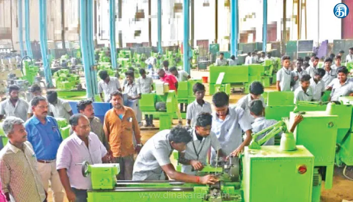 தமிழகத்தில் புதிதாக தொடங்கப்பட்டுள்ள அரசு ஐடிஐக்களில் மாணவர்கள் நேரடி சேர்க்கை: 31ம் தேதி வரை கால அவகாசம்