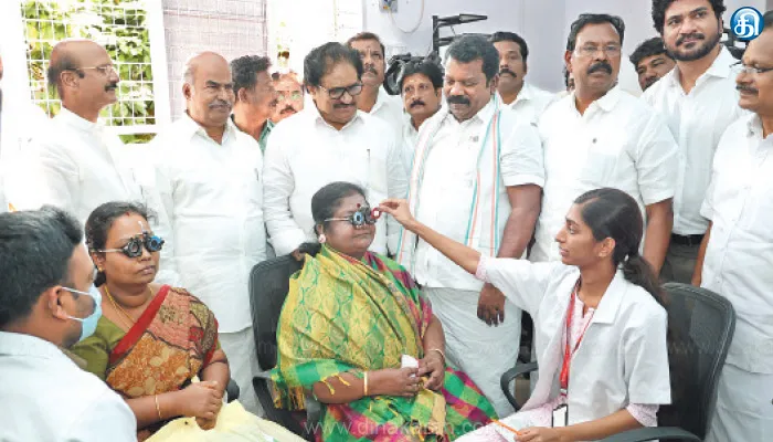 சோனியா காந்தி பிறந்தநாளை முன்னிட்டு இலவச பொது மருத்துவம் கண் பரிசோதனை முகாம்: செல்வப்பெருந்தகை தொடங்கி வைத்தார்