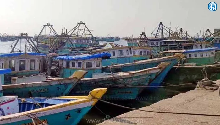 ராமேஸ்வரம், மண்டபம் மீனவர்கள் கடலுக்கு செல்ல தடை
