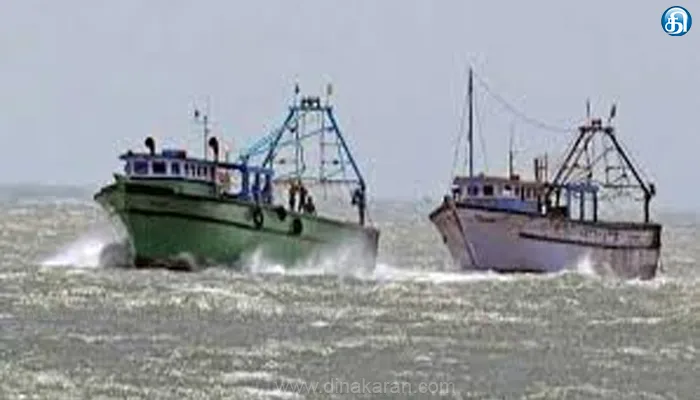 ராமேஸ்வரம் மீனவர்கள் விரட்டியடிப்பு : இலங்கை கடற்படை அட்டூழியம்