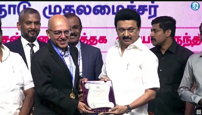 அயலகத் தமிழர் தினம்’ மாநாட்டில் அயலக தமிழர்களுக்கான விருதுகளை வழங்கினார் முதலமைச்சர் மு.க.ஸ்டாலின்