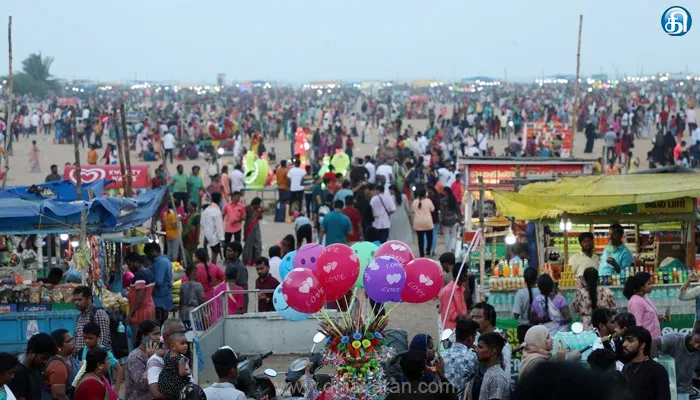 காணும் பொங்கலை முன்னிட்டு சென்னையில் பாதுகாப்பு பணியில் 16,000 போலீசார் ஈடுபட உள்ளனர்: காவல்துறை அறிவிப்பு