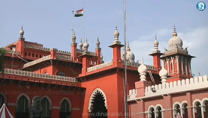 ஆளுங்கட்சி, எதிர்க்கட்சி என்று பாகுபாடு காட்டாமல் அனைத்து தரப்பினரையும் சமமாக பாவிக்க வேண்டும்: ஐகோர்ட்