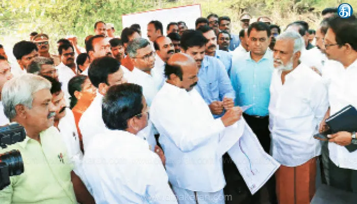 திருத்தணி முருகன் கோயிலுக்கு மாற்று மலைப்பாதை திட்டம் குறித்து அமைச்சர்கள் ஆய்வு