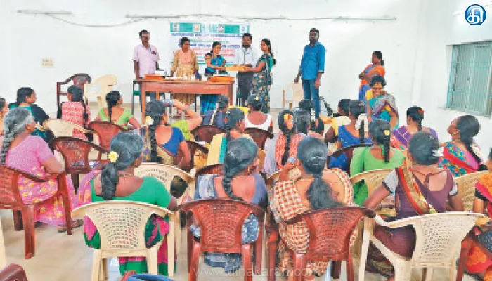 ஆர்.கே.பேட்டையில் மகளிர் சுய உதவி குழுவினருக்கு களநீர் பரிசோதனை பயிற்சி