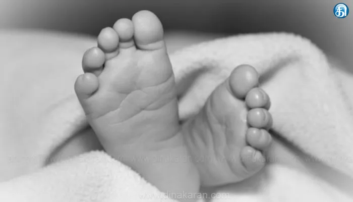 வைரஸ் காய்ச்சலால் குழந்தை உயிரிழப்பு: மருத்துவமனை முற்றுகை