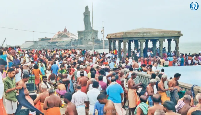 தை அமாவாசையை முன்னிட்டு தமிழகம் முழுவதும் நீர்நிலைகளில் லட்சக்கணக்கானோர் நீராடல்: முன்னோர்களுக்கு தர்ப்பணம்