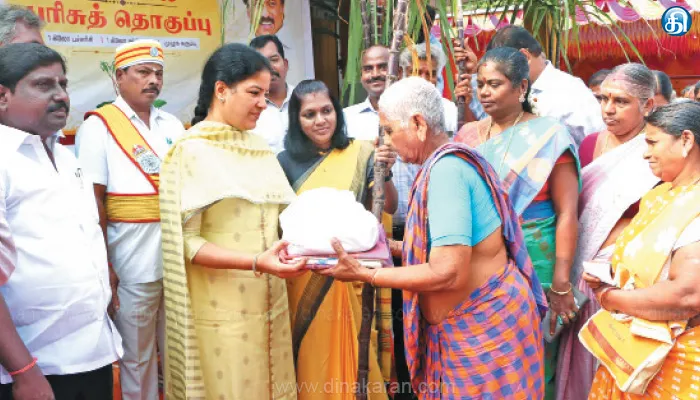 கோவூர் ஊராட்சியில் பொதுமக்களுக்கு பொங்கல் பரிசு தொகுப்பு: கலெக்டர் வழங்கினார்