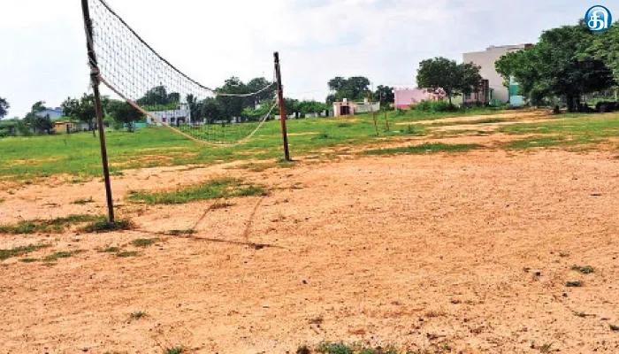 உடற்பயிற்சி இயக்குனர், உபகரணங்கள் இல்லாததால் விராலிமலை அரசு பள்ளி மாணவிகள் விளையாட்டு பயிற்சி பெறுவதில் சிரமம்: கோரிக்கை நிறைவேற்ற எதிர்பார்ப்பு