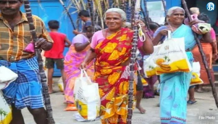 பொங்கல் பரிசு தொகுப்பு பெறுவதற்கு ஜன.3 முதல் வீடு வீடாக டோக்கன் விநியோகம்: வரும் 9ம் தேதி முதல் ரேஷன் கடைகளில் பொருட்கள் கிடைக்கும்