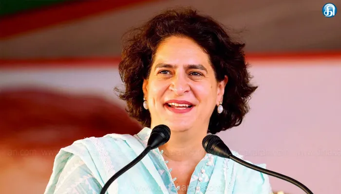 ஈகோவை ஒதுக்கி வைத்துவிட்டு விவசாயிகளுடன் மோடி பேச வேண்டும்: பிரியங்கா காந்தி காட்டம்