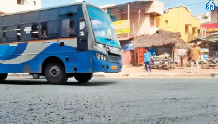 காரனோடை – ஜனப்பசத்திரம் இடையே ஜல்லி கற்கள் பெயர்ந்து பழுதான கூட்டுச்சாலை; சீரமைக்க கோரிக்கை