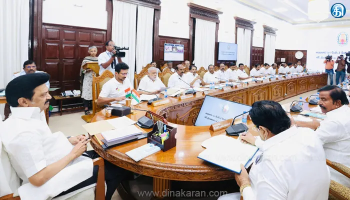 தமிழகம் முழுவதும் 86 ஆயிரம் பேருக்கு 6 மாதத்திற்குள் பட்டா: அமைச்சரவைக் கூட்டத்தில் ஒப்புதல்