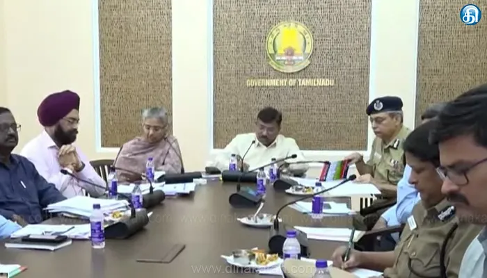 தமிழ்நாட்டில் குழந்தைகள் மற்றும் பெண்களுக்கு எதிரான குற்றங்களை தடுப்பது தொடர்பாக தலைமைச் செயலாளர் ஆலோசனை