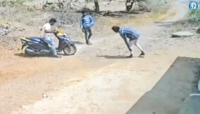 பவானிசாகர் அருகே தோட்டத்தில் கட்டி வைத்திருந்த ஆடு, சேவலை திருடி செல்லும் வீடியோ வைரல்