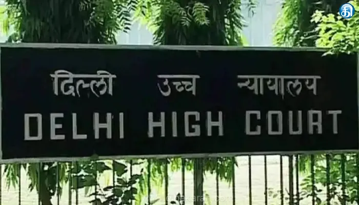 டெல்லி ரயில் நிலையத்தில் 18 பேர் பலி அதிக டிக்கெட் விற்பனை செய்யப்படுவது ஏன்? ஒன்றிய அரசுக்கு டெல்லி உயர்நீதிமன்றம் சரமாரி கேள்வி