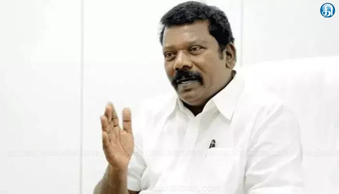 கோடை காலம் நெருங்கும் நிலையில் அனைத்து பட்டாசு ஆலைகள், கிடங்குகளில் ஆய்வு செய்ய வேண்டும்: செல்வப்பெருந்தகை வலியுறுத்தல்