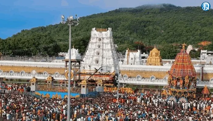 மலைப்பாதை பயண பாதுகாப்பு கருதி திருப்பதி தேவஸ்தான ஊழியர்களுக்கு ஹெல்மெட்: மார்ச் 1ம் தேதிக்குள் வழங்கப்படுகிறது