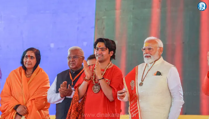 மகளிர் தினத்தை முன்னிட்டு சமூக ஊடக கணக்குகளை பெண்களிடம் ஒப்படைக்கிறேன்: பிரதமர் மோடி தகவல்