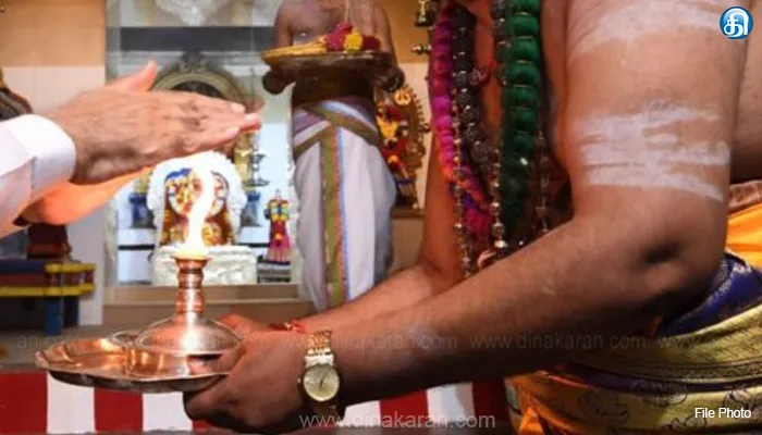 மதுரை தண்டாயுதபாணி சுவாமி கோயிலில் பக்தர்கள் தட்டில் போடும் காணிக்கையை அர்ச்சகர்கள் எடுக்கக் கூடாது என அறிவுறுத்தல்
