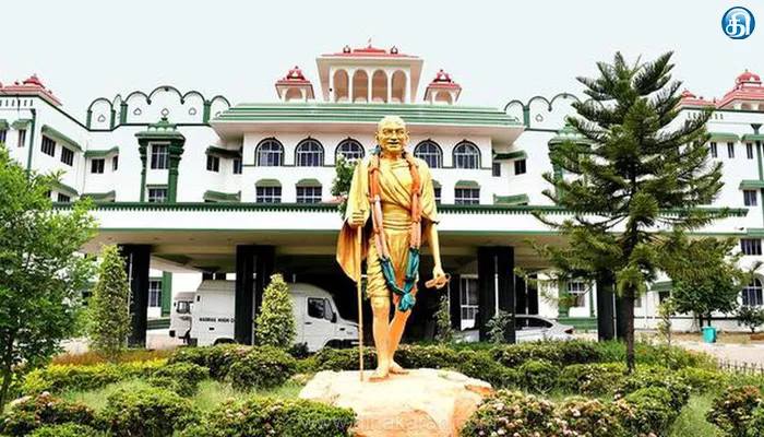 தமிழ்நாட்டில் ஜாதிவாரி கணக்கெடுப்பு நடத்தக் கோரிய மனுவை தள்ளுபடி செய்தது ஐகோர்ட் கிளை உத்தரவு..!!