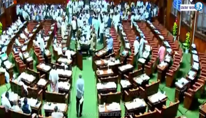 கர்நாடக சட்டமன்றத்தில் அமளியில் ஈடுபட்ட பாஜக எம்எல்ஏக்கள் 18 பேர் சஸ்பெண்ட்: சபாநாயகர் காதர் உத்தரவு