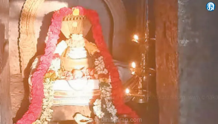 வாலாஜா அருகே இன்று சிவாலய கருவறையில் பிரகாசித்த சூரியகதிர்கள்