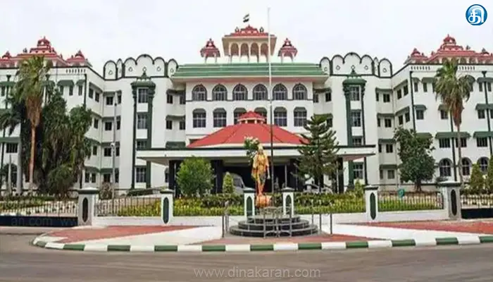 திருச்செந்தூரில் ஆக்கிரமிப்பை அகற்றக்கோரி வழக்கு: ஐகோர்ட் கிளை உத்தரவு