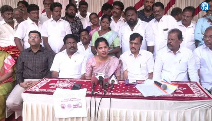 சென்னையில் கடைகளில் தமிழில் பெயர் பலகை வைப்பது கட்டாயம்