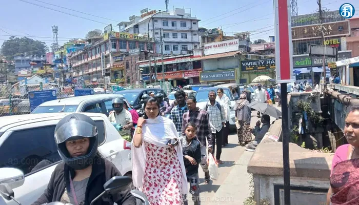 நீலகிரியில் தினமும் 6,000 வாகனங்கள் மட்டுமே அனுமதி: நள்ளிரவு முதல் கட்டுப்பாடு அமல்