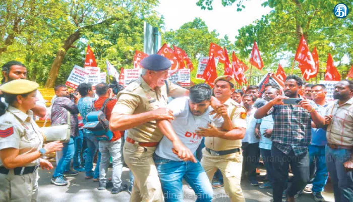 தலைமை செயலகத்தை முற்றுகையிட முயற்சி; டெல்லி ஜங்புரா தமிழர்கள் போராட்டம்: குடியிருப்பை அகற்றும் பணியை கைவிட கோரிக்கை