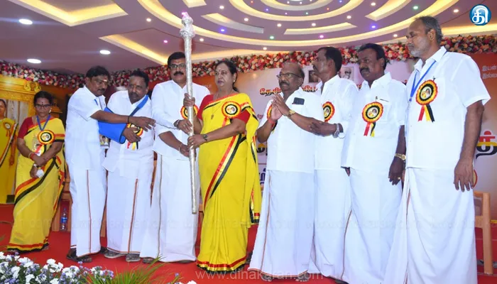 மறைந்த தேமுதிக தலைவர் விஜயகாந்திற்கு பாரத ரத்னா விருது வழங்க வேண்டும்: தேமுதிக பொதுக்குழுவில் தீர்மானம்